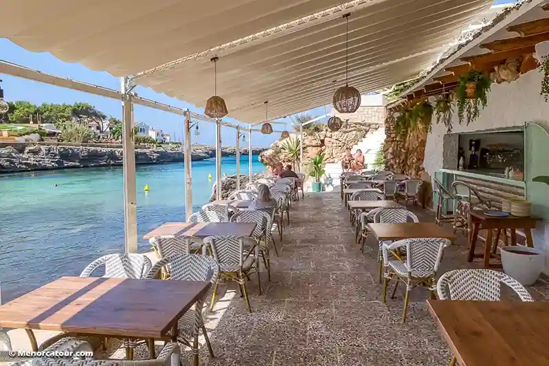 Paralia restaurant cala blanca