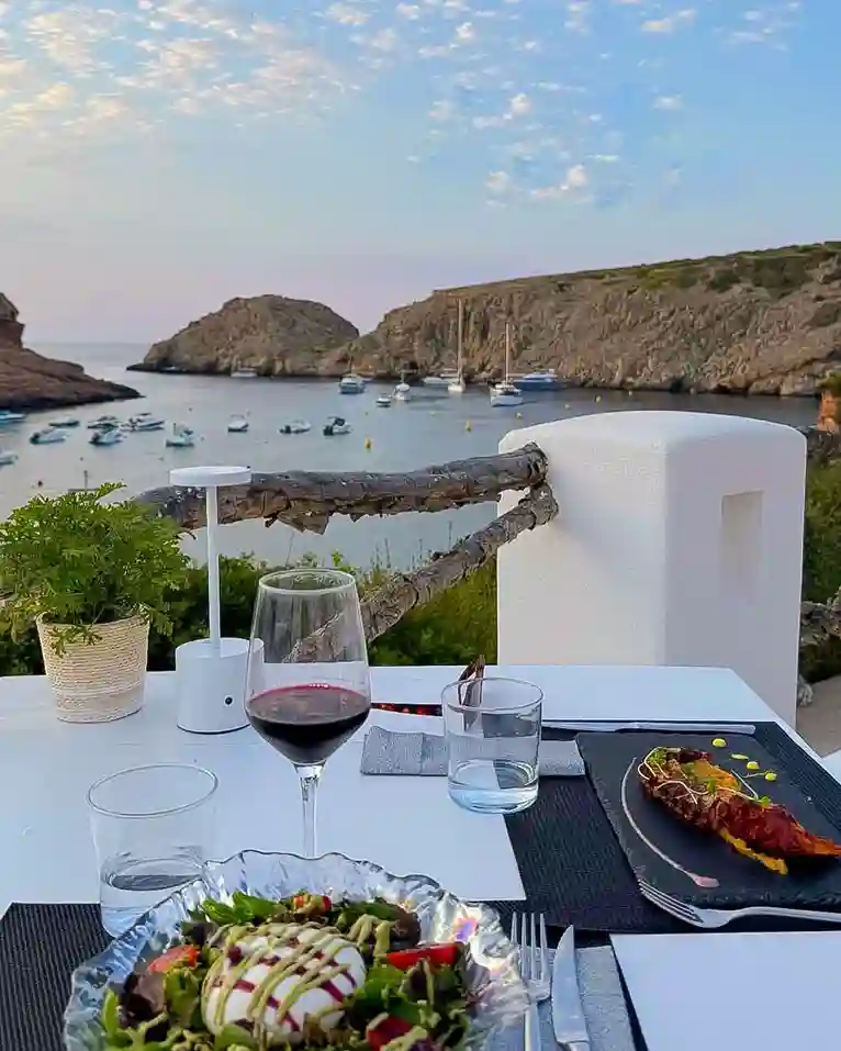 cala morell restaurants menorca