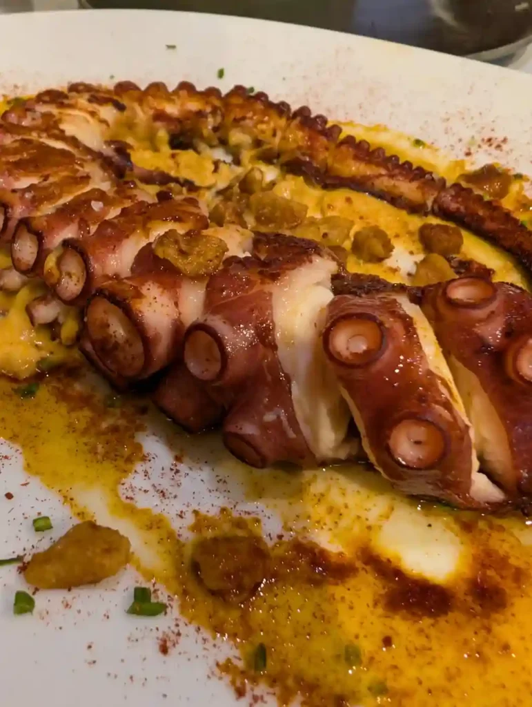 la guapa restaurant fornells