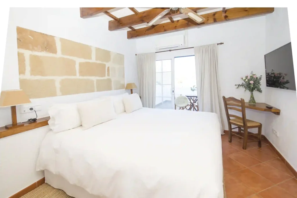hotel rural menorca llucmaçanes gran
