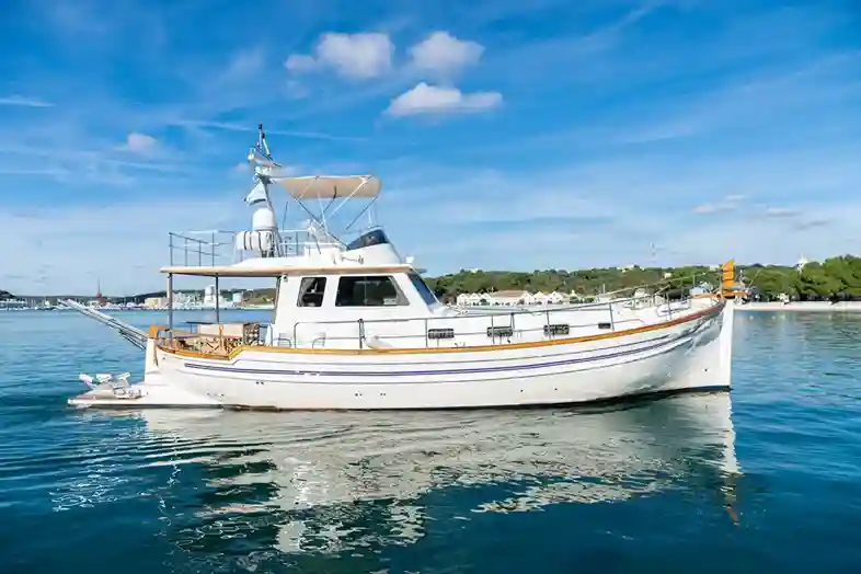 charter in Menorca