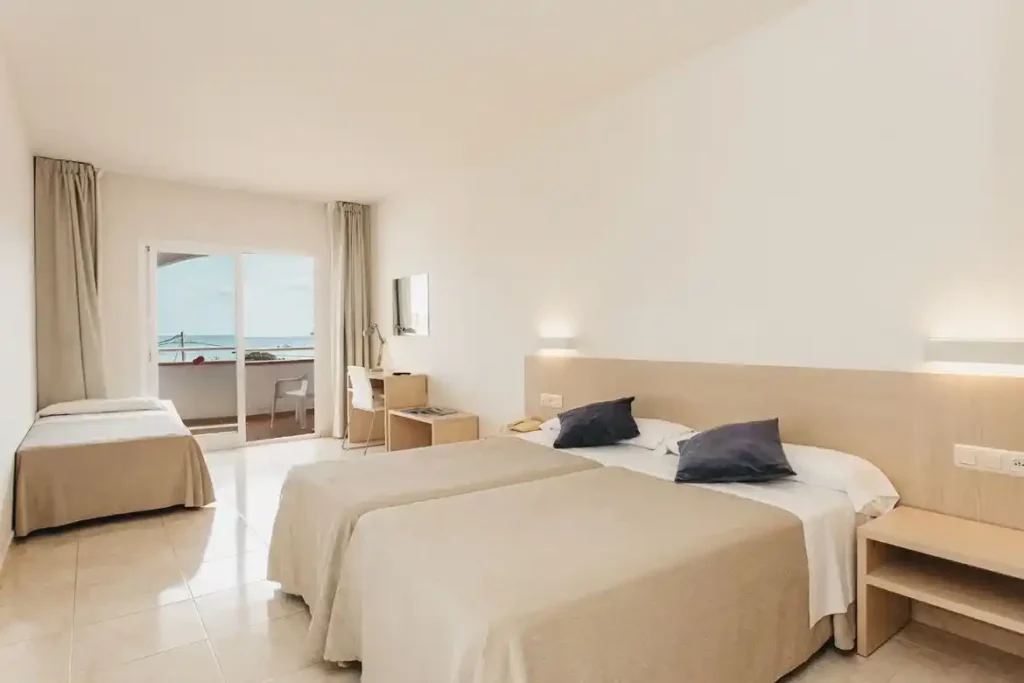 Hotel Xaloc beach punta prima