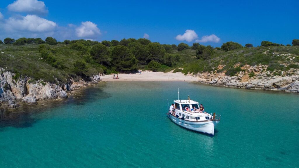charter boat menorca