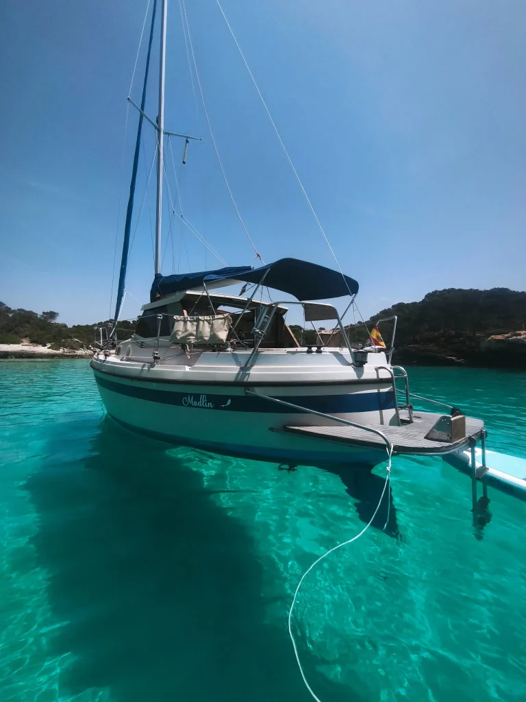 charter sailboat menorca