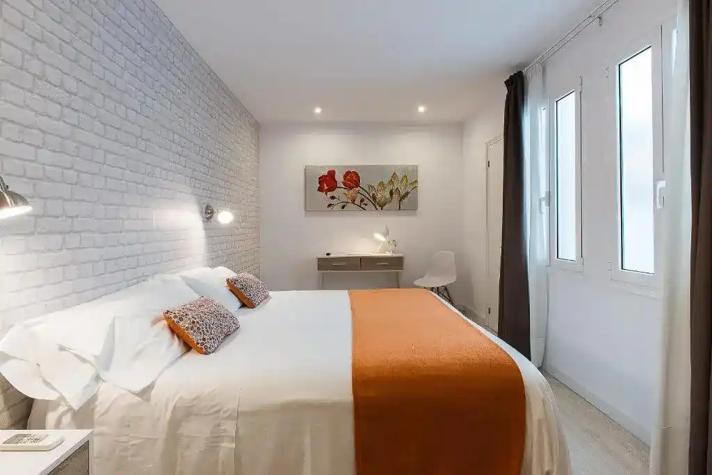 hostal menurka