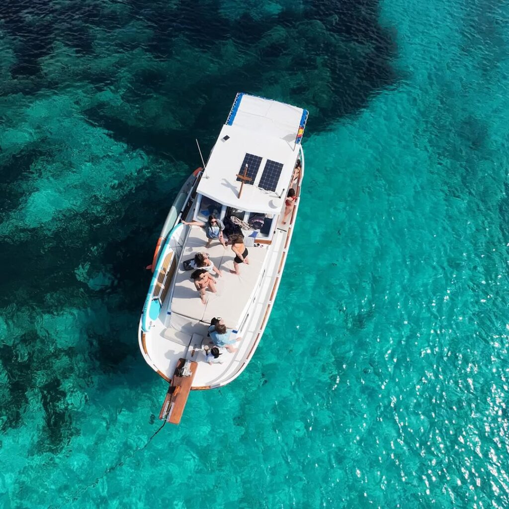 menorca azul charter