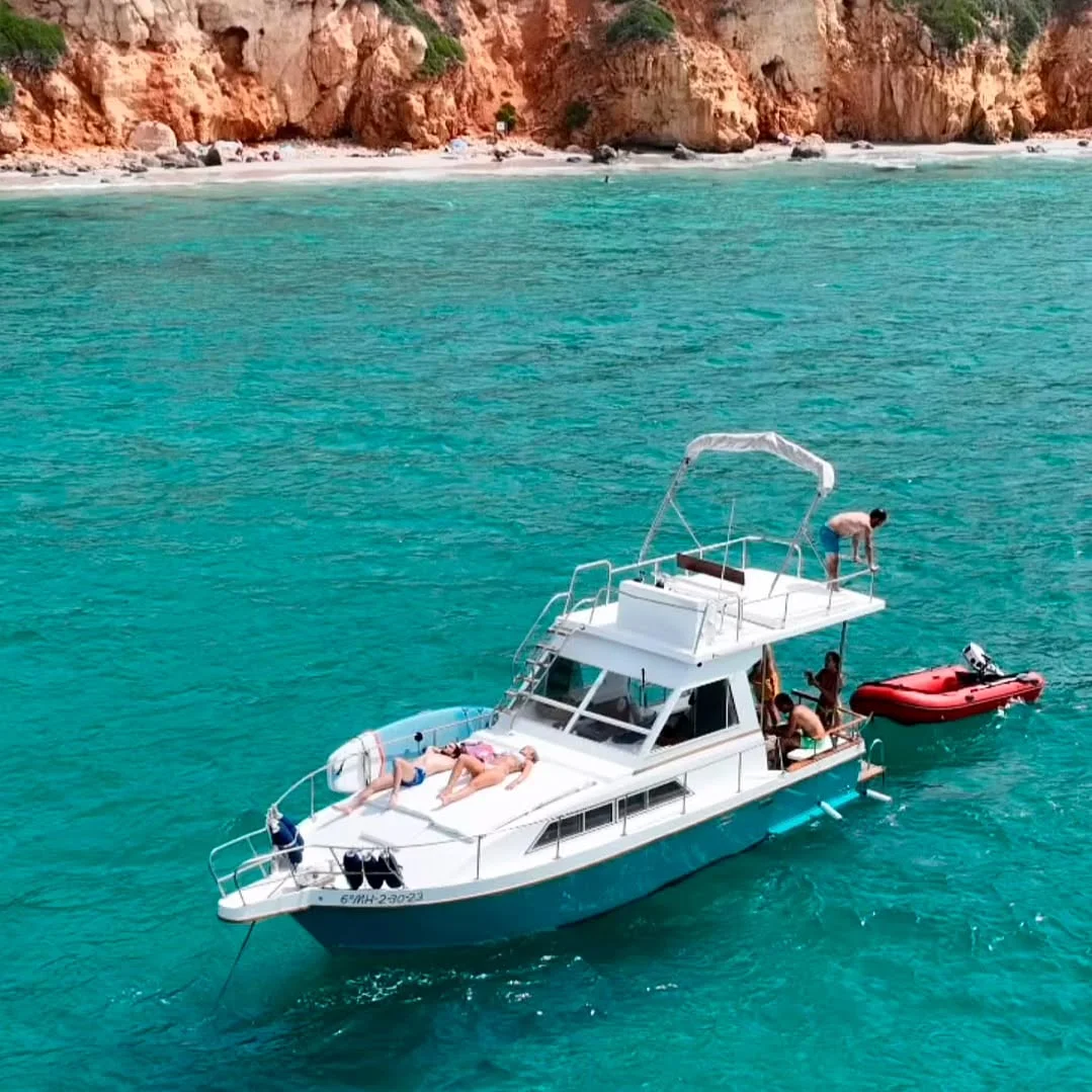 powerboats cala galdana renting boat