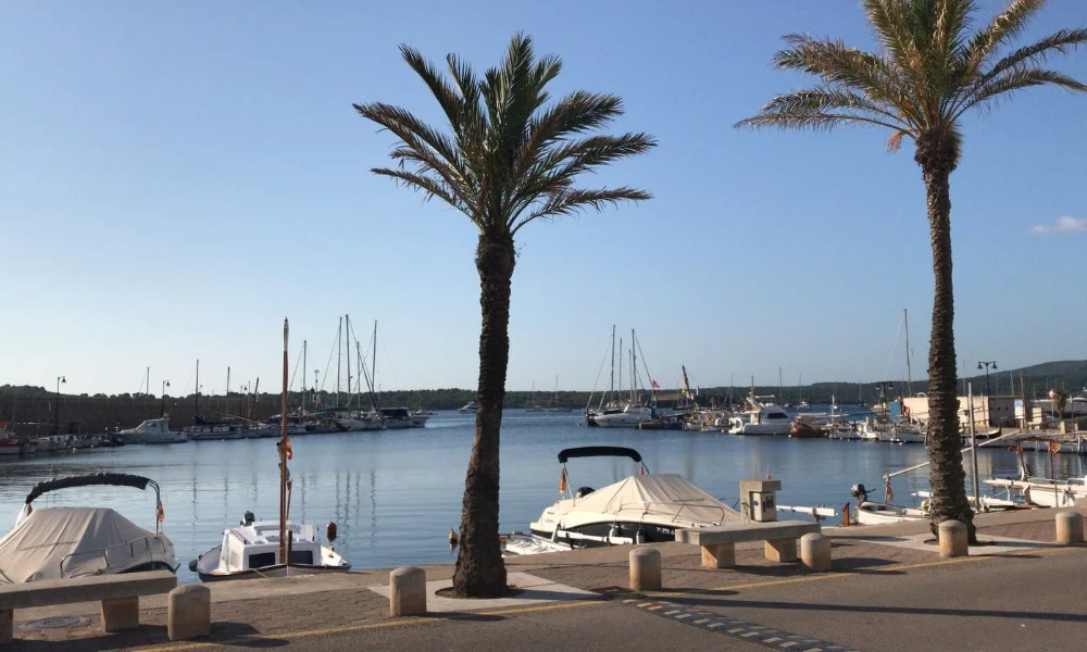 fornells puerto